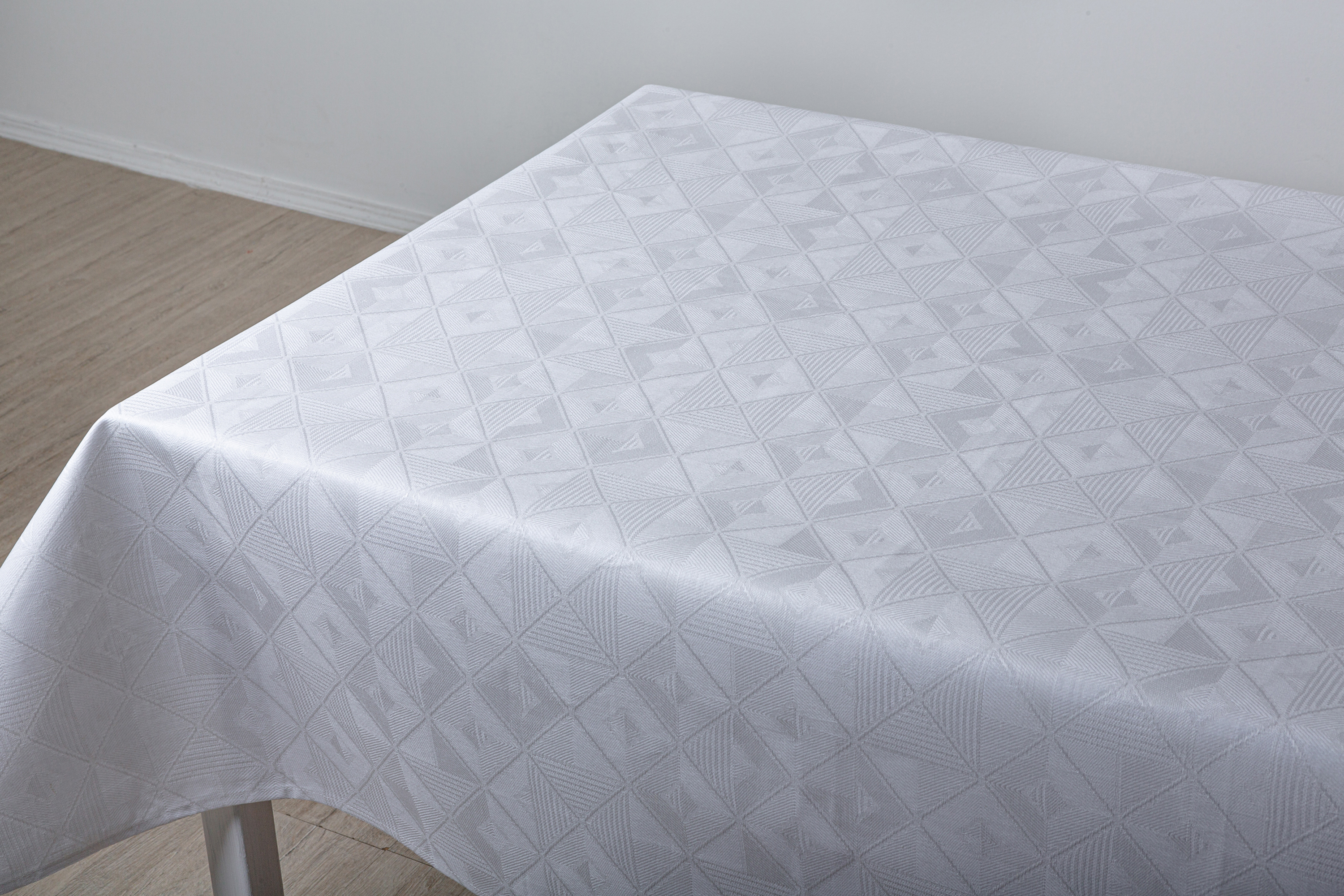 Скатерть  Ритм